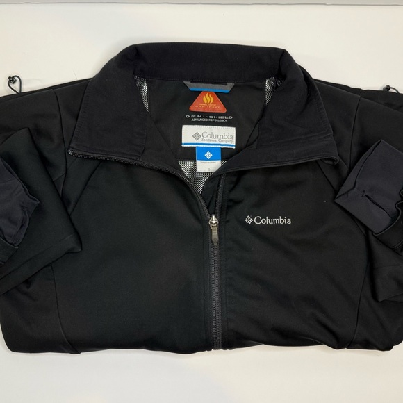 Columbia Women's Black shell jacket - Picture 2 of 4